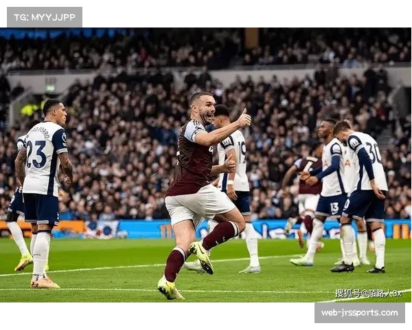 罗杰斯射门中柱憾失良机 维拉客场久攻不下运气欠佳